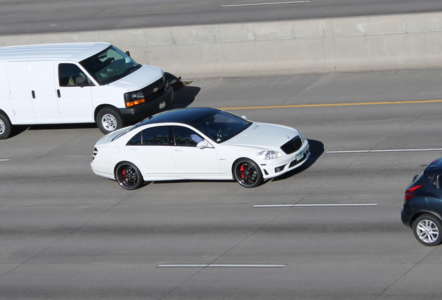 Mercedes-Benz S 63 AMG W221