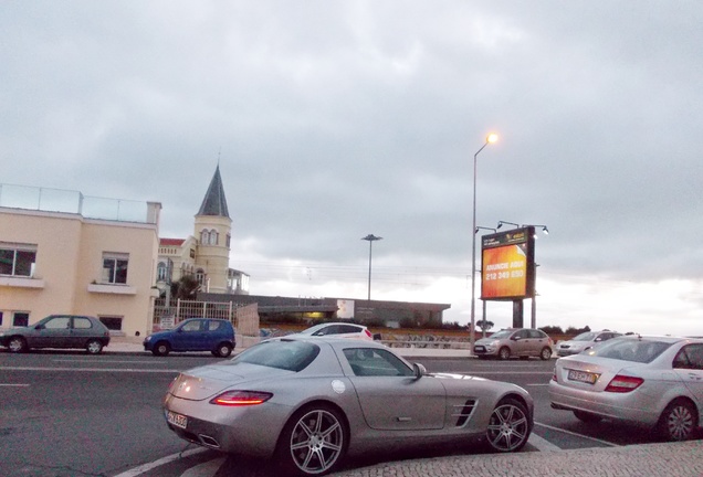 Mercedes-Benz SLS AMG