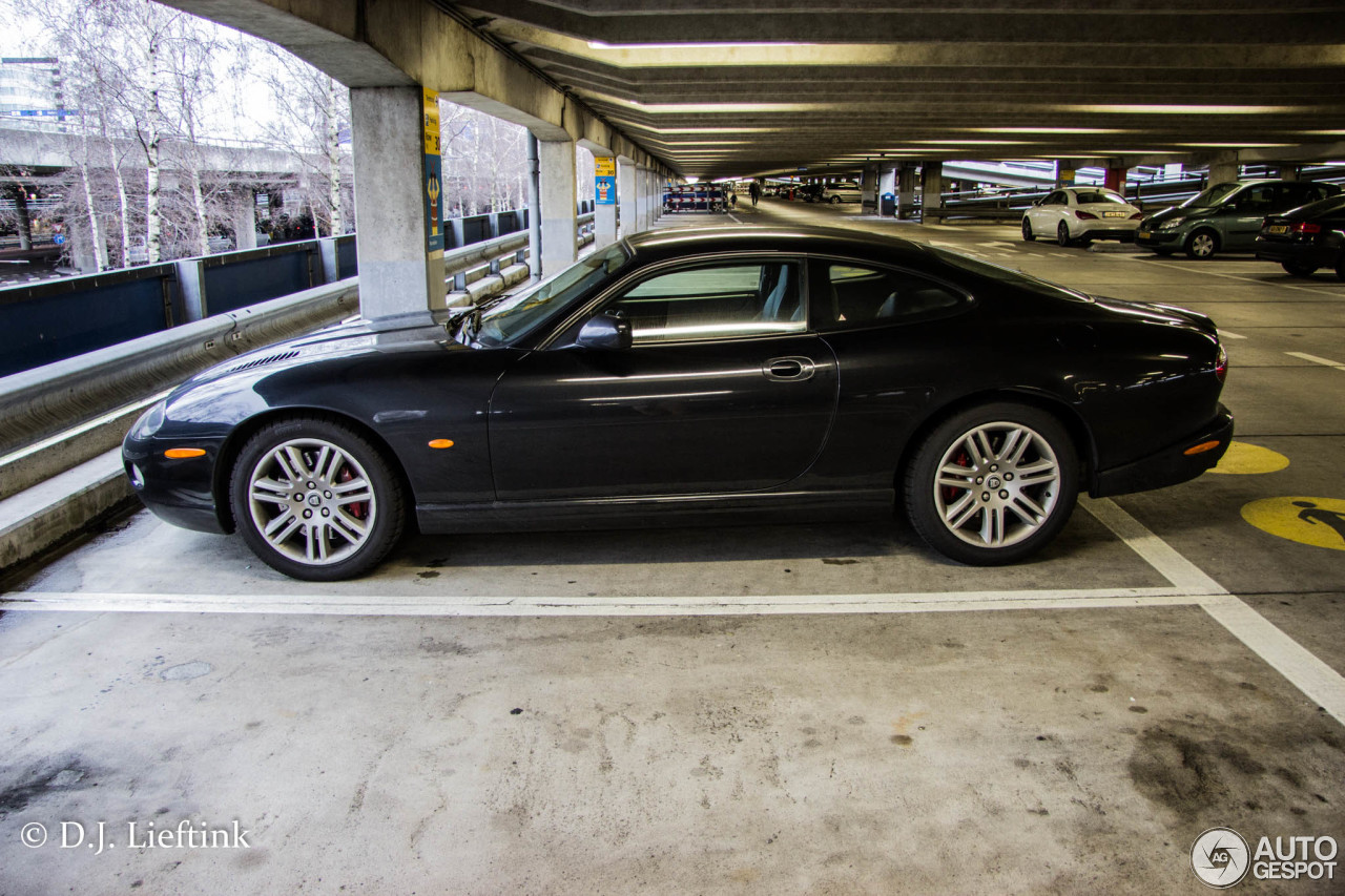 Jaguar XKR