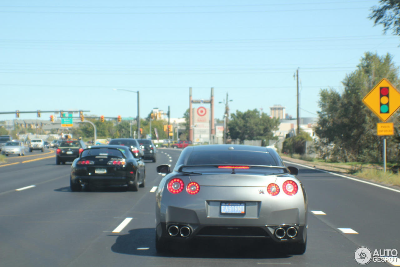 Nissan GT-R