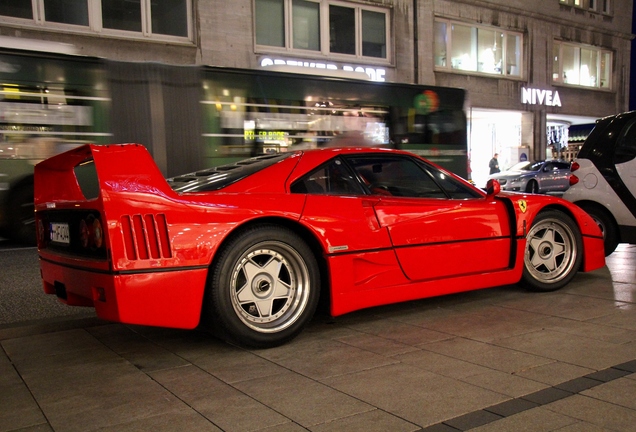 Ferrari F40