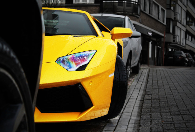 Lamborghini Aventador LP700-4