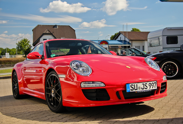 Porsche 997 Carrera 4 GTS