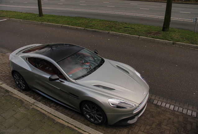 Aston Martin Vanquish 2013