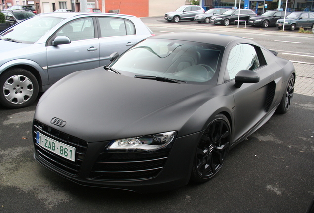 Audi R8 V10