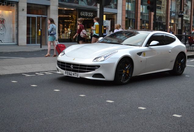 Ferrari FF