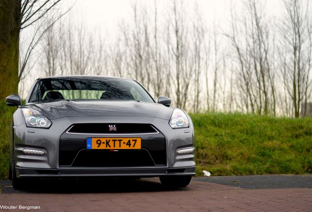 Nissan GT-R 2013