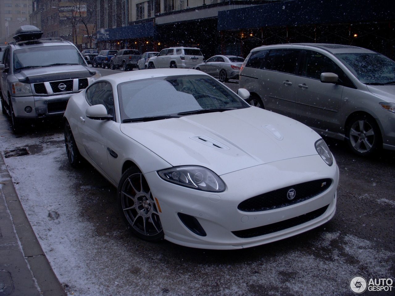 Jaguar XKR 2012