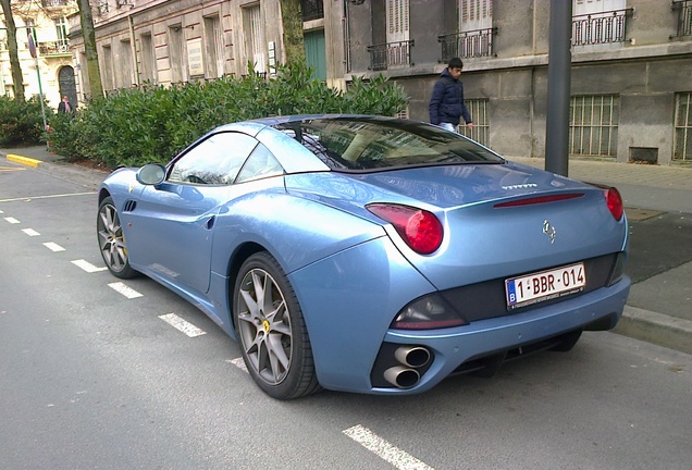 Ferrari California