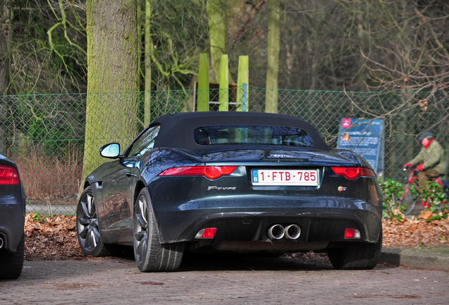 Jaguar F-TYPE S Convertible