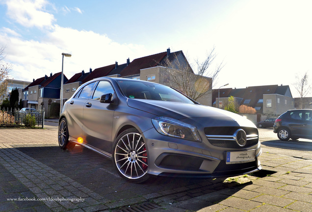 Mercedes-Benz A 45 AMG