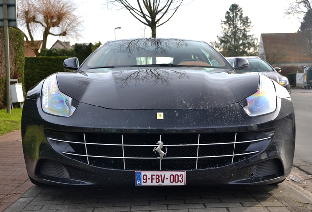 Ferrari FF