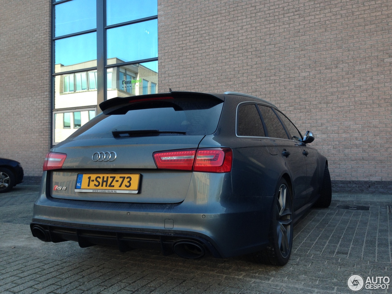 Audi RS6 Avant C7