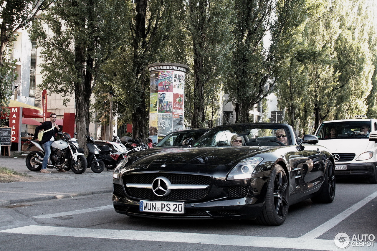 Mercedes-Benz SLS AMG Roadster