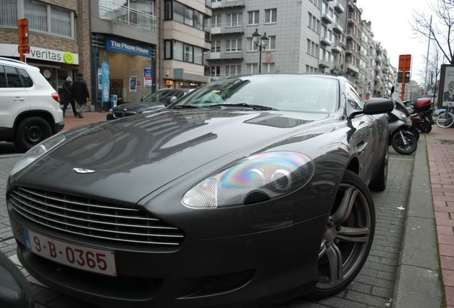 Aston Martin DB9