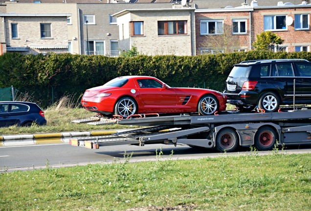 Mercedes-Benz SLS AMG