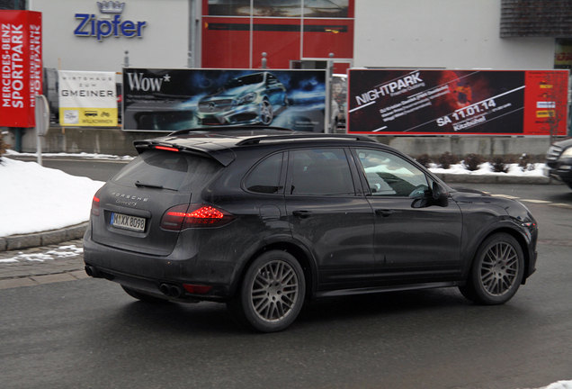 Porsche 958 Cayenne GTS