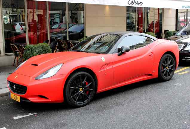 Ferrari California