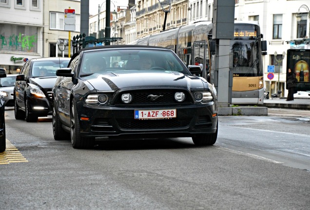 Ford Mustang GT Convertible 2013