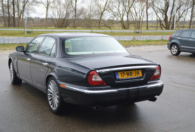 Jaguar XJR