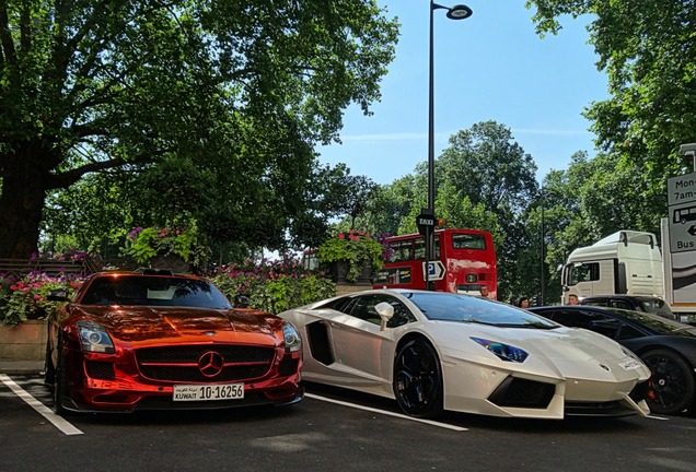 Lamborghini Aventador LP700-4