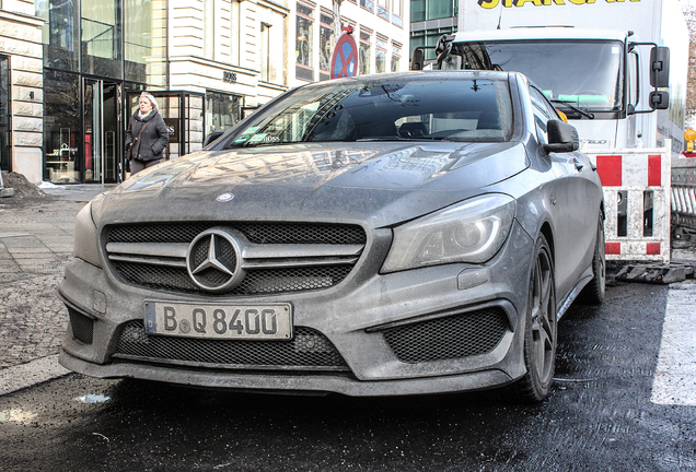 Mercedes-Benz CLA 45 AMG C117