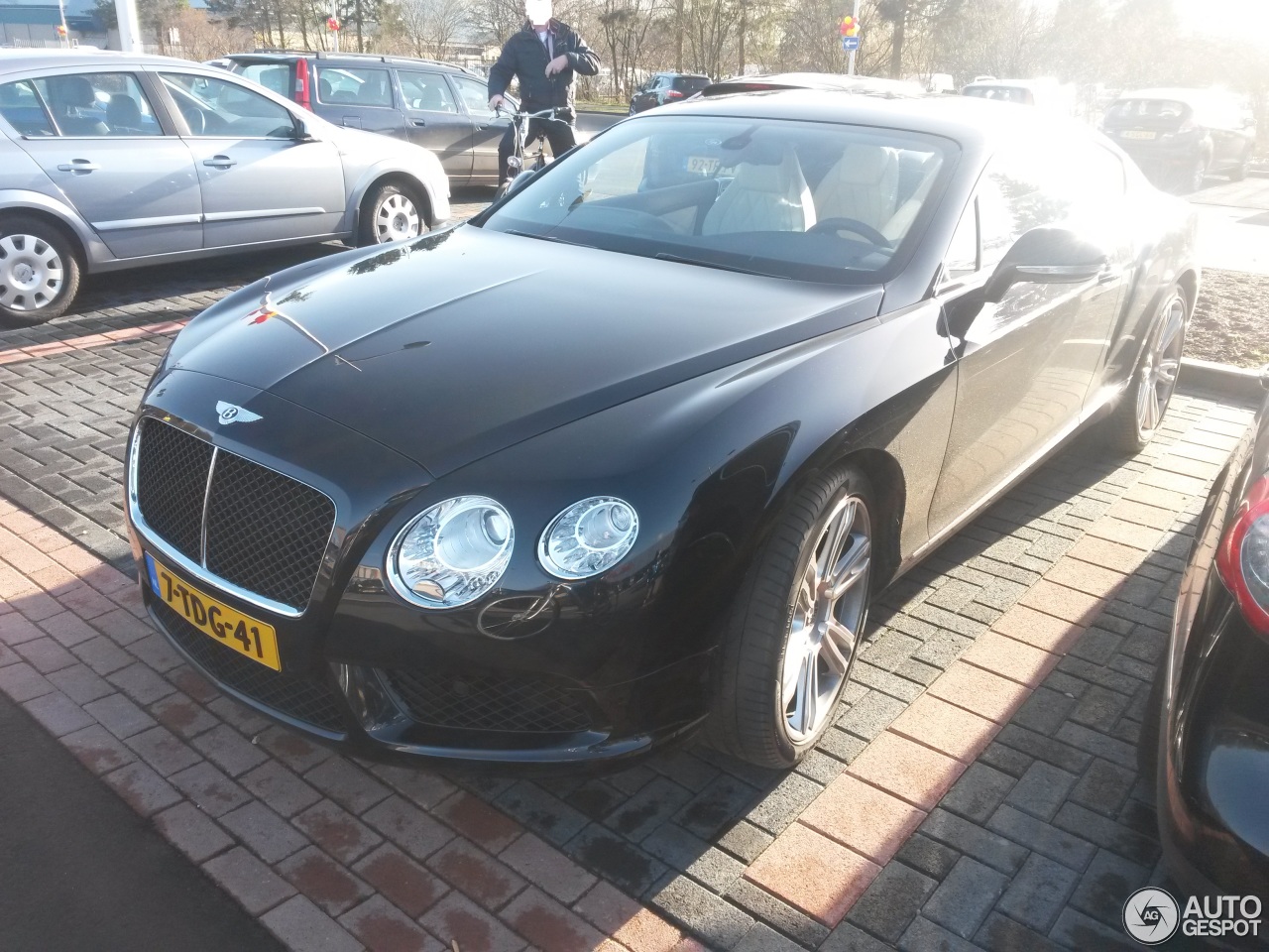 Bentley Continental GT V8