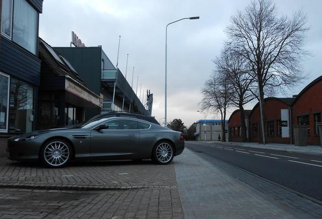 Aston Martin DB9