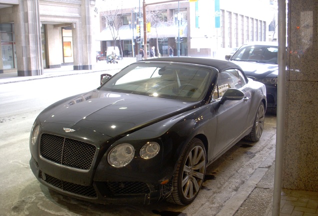 Bentley Continental GTC V8