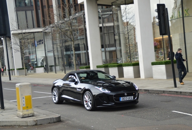 Jaguar F-TYPE S Convertible