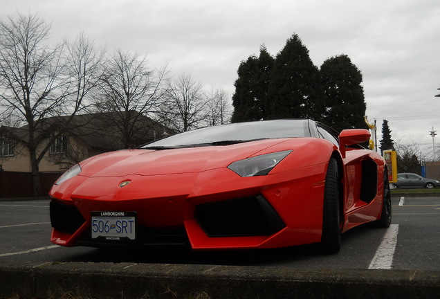 Lamborghini Aventador LP700-4