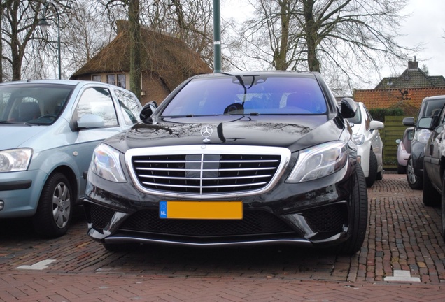 Mercedes-Benz S 63 AMG V222