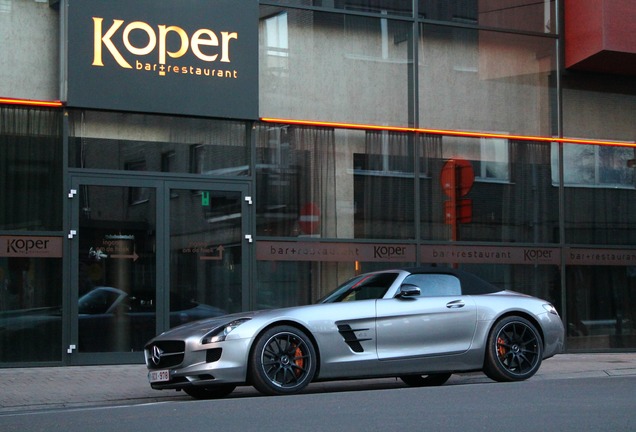 Mercedes-Benz SLS AMG GT Roadster