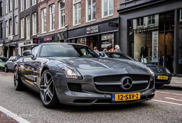 Mercedes-Benz SLS AMG Roadster