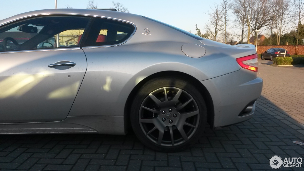 Maserati GranTurismo S Automatic