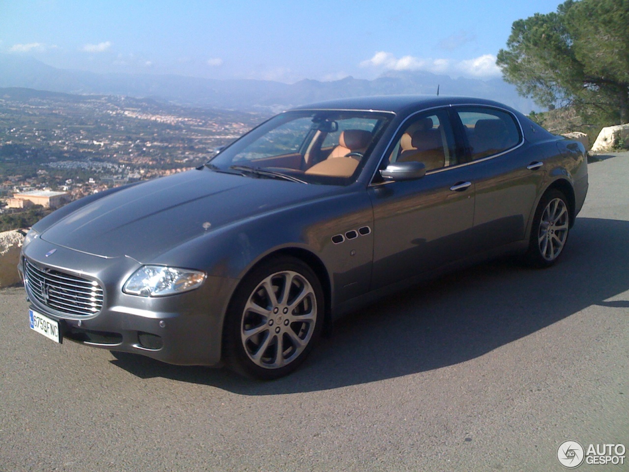 Maserati Quattroporte