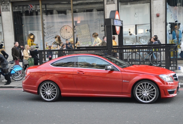 Mercedes-Benz C 63 AMG Coupé Edition 125