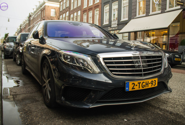 Mercedes-Benz S 63 AMG V222