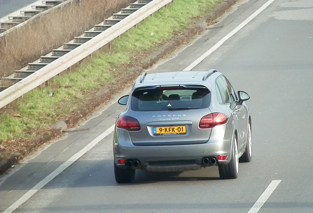 Porsche 958 Cayenne GTS