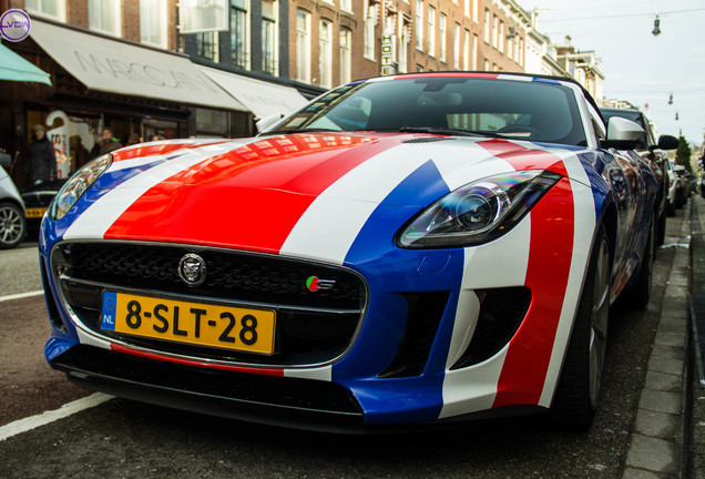 Jaguar F-TYPE S Convertible