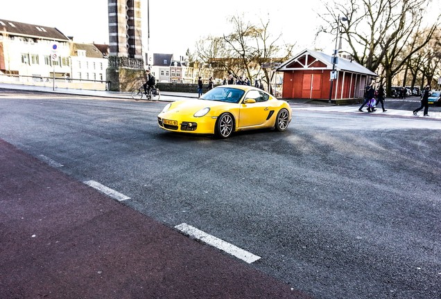 Porsche 987 Cayman S