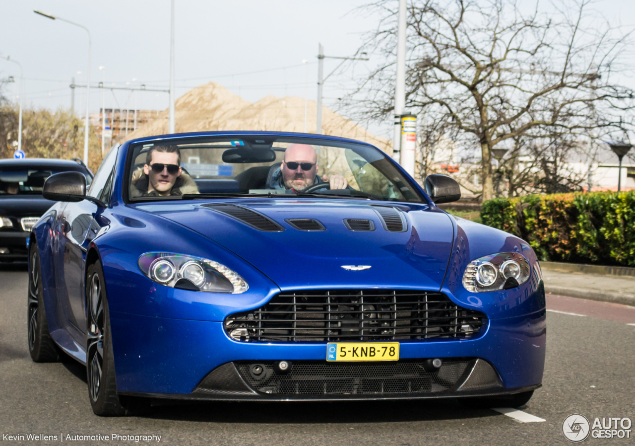 Aston Martin V12 Vantage Roadster