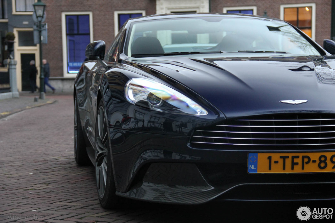 Aston Martin Vanquish 2013