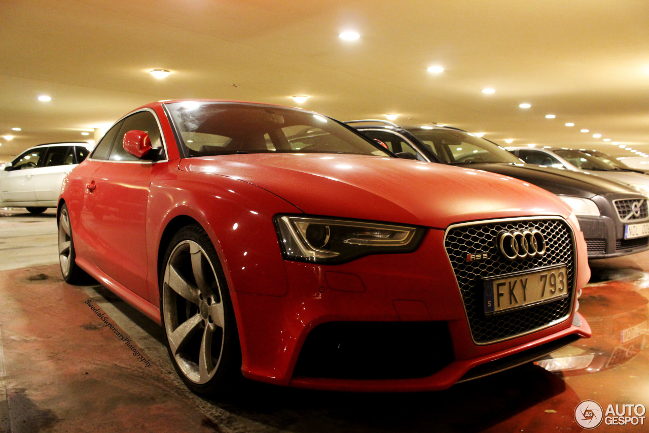 Audi RS5 B8 2012