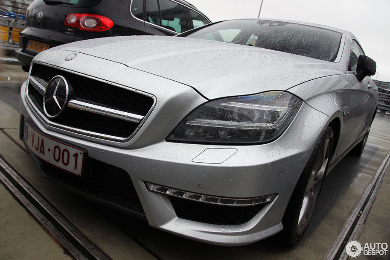 Mercedes-Benz CLS 63 AMG X218 Shooting Brake