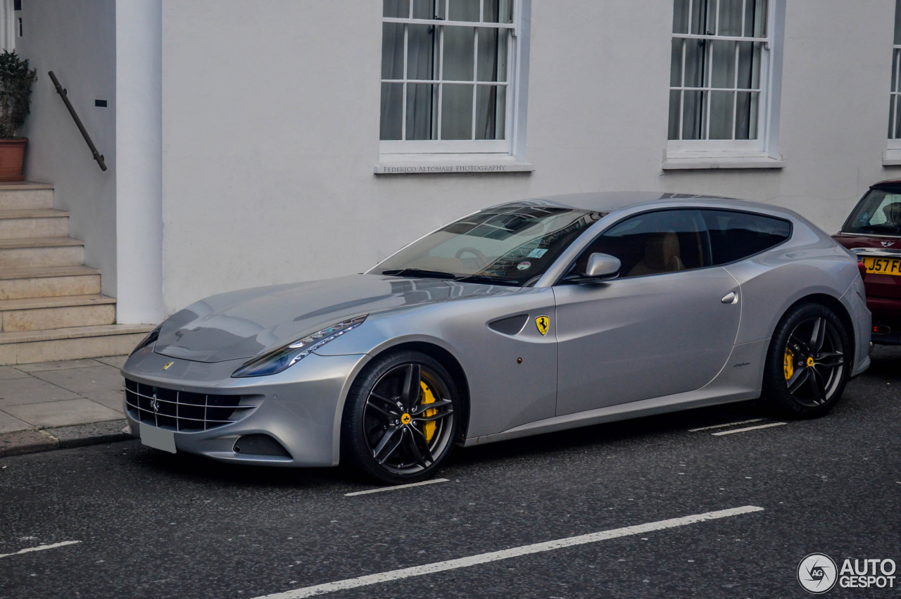 Ferrari FF