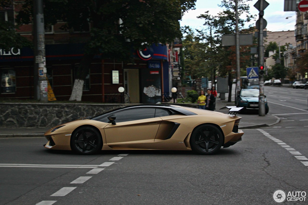 Lamborghini Aventador LP760-2 Oakley Design