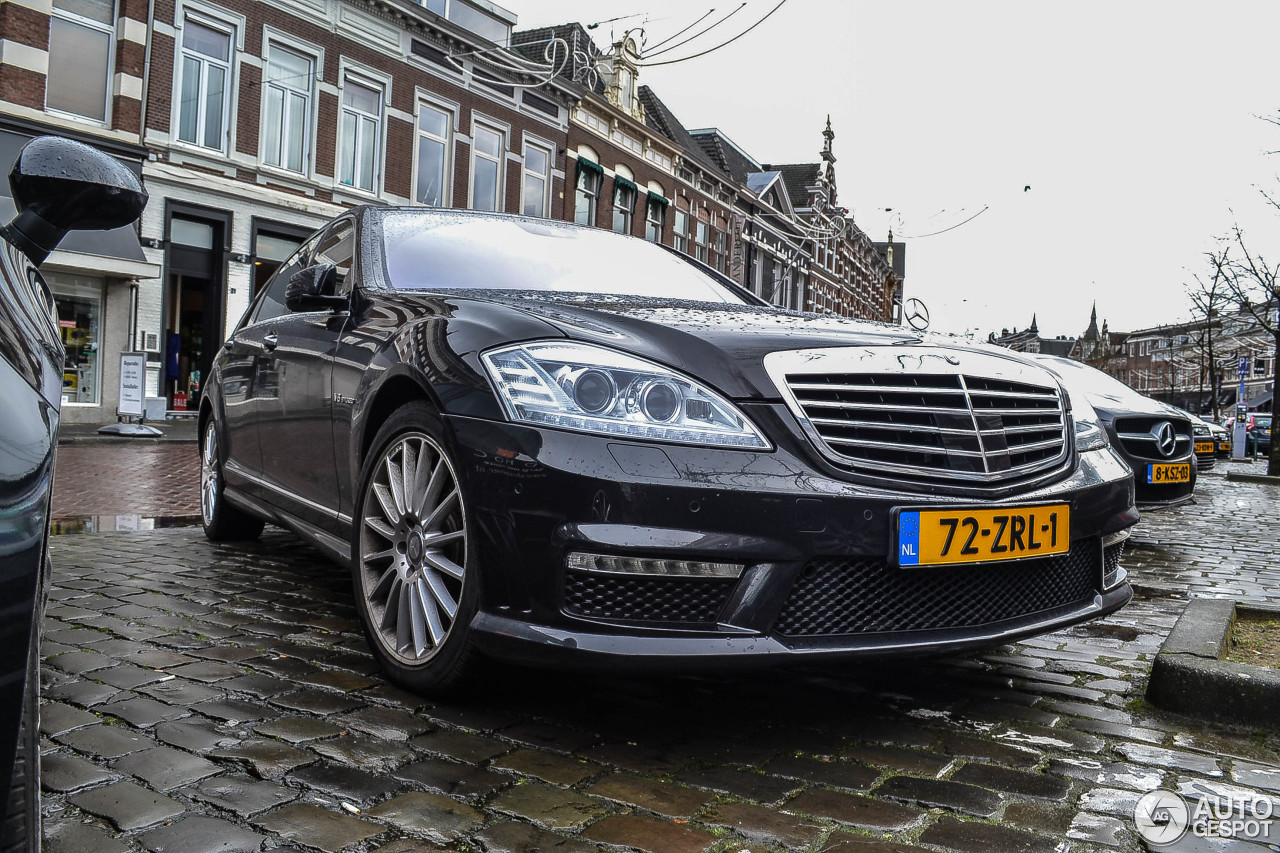 Mercedes-Benz S 63 AMG W221 2011