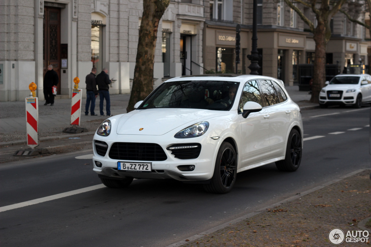 Porsche 958 Cayenne GTS