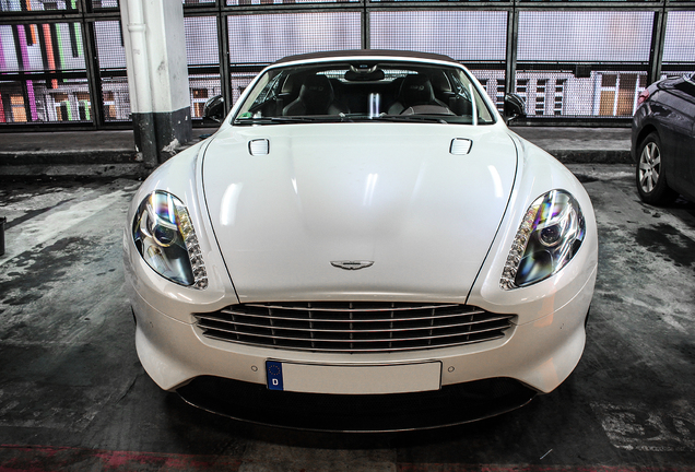 Aston Martin DB9 Volante 2013